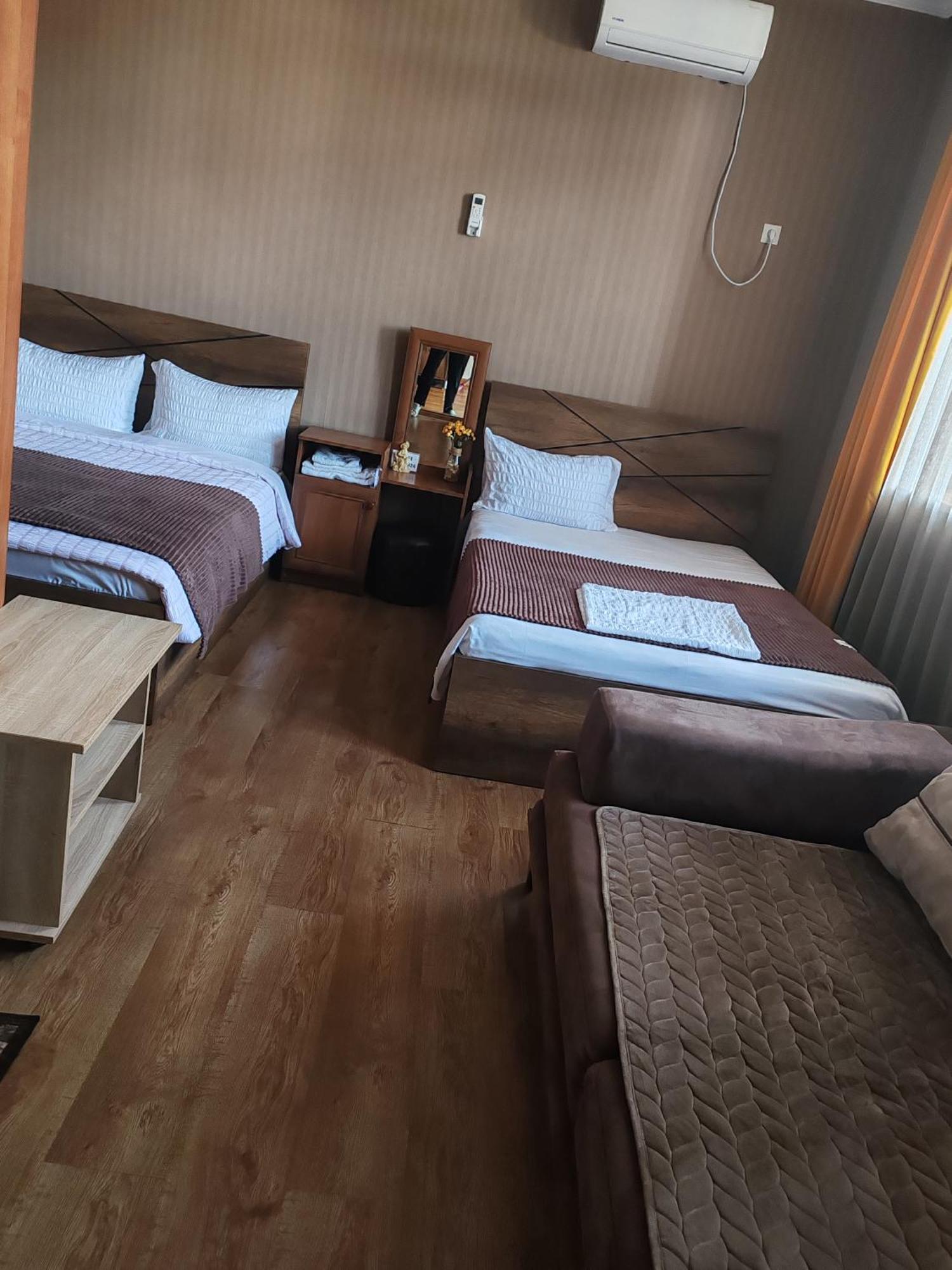Golden Gate Hotell Akhaltsikhe  Eksteriør bilde